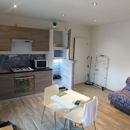 Apartment Dans Liege