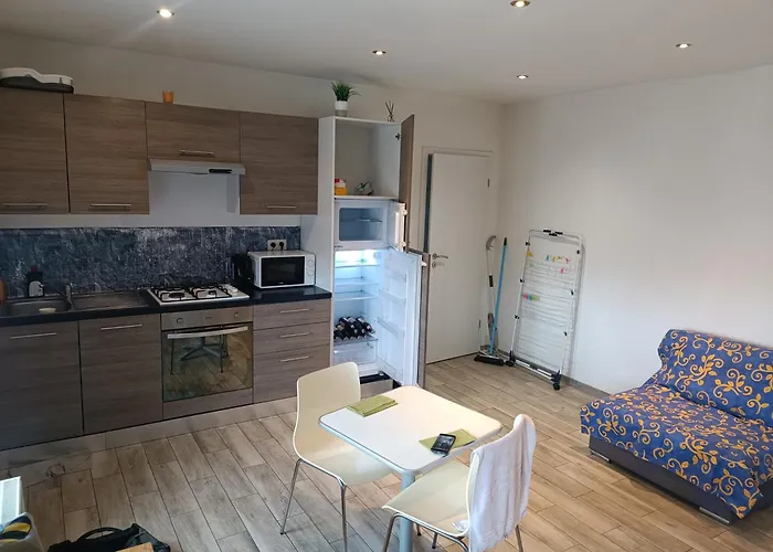 Apartment Dans Liege